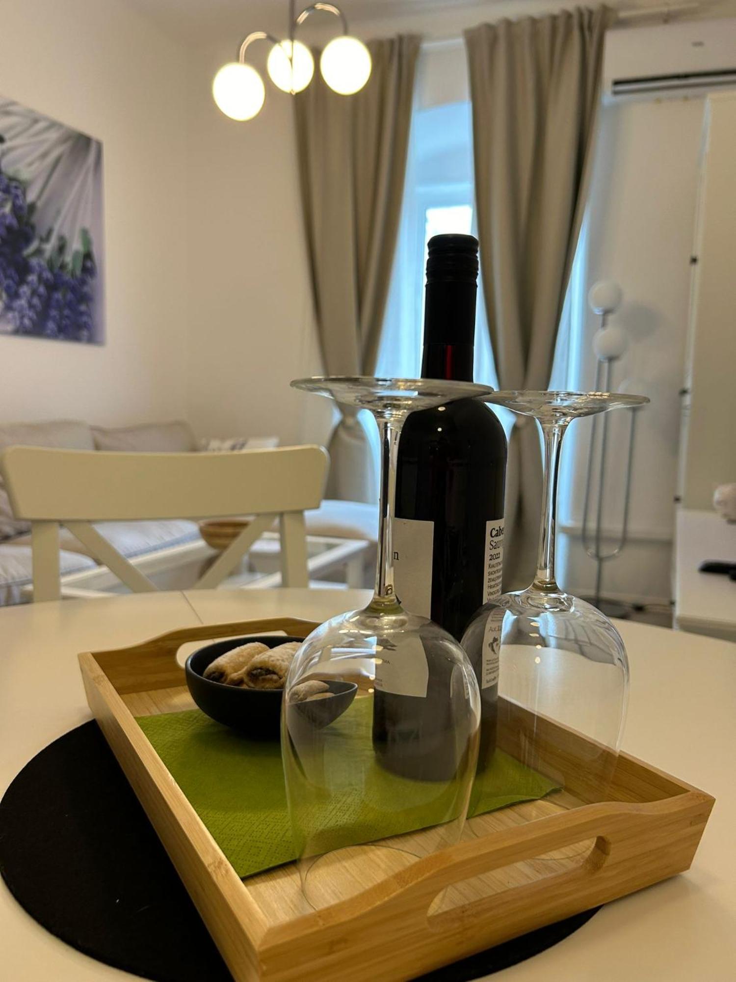 Apartman Lavanda Cres Buitenkant foto