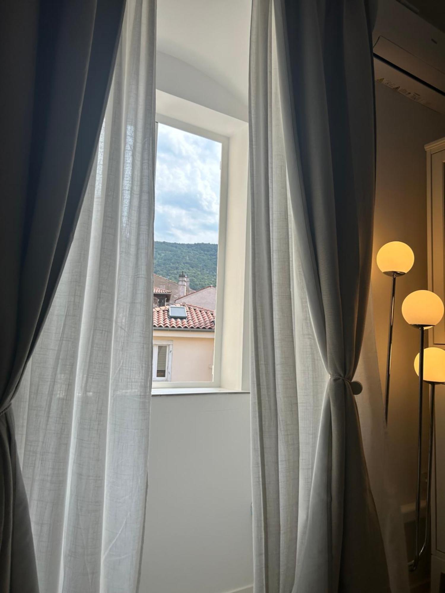 Apartman Lavanda Cres Buitenkant foto